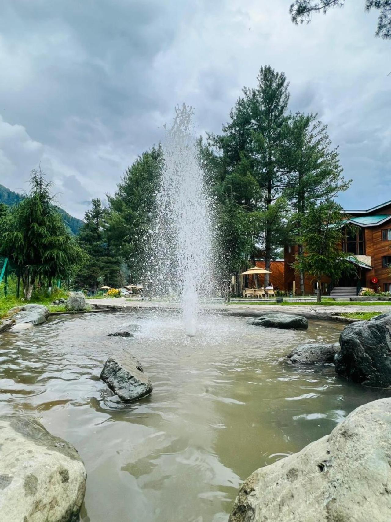Radisson Golf Resort Pahalgām Dış mekan fotoğraf